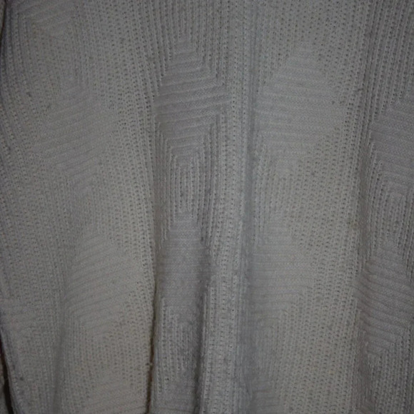 Cuddle Knit Made in the USA V-Neck Sweater Women's Small Modest Vintage - Picture 6 of 14